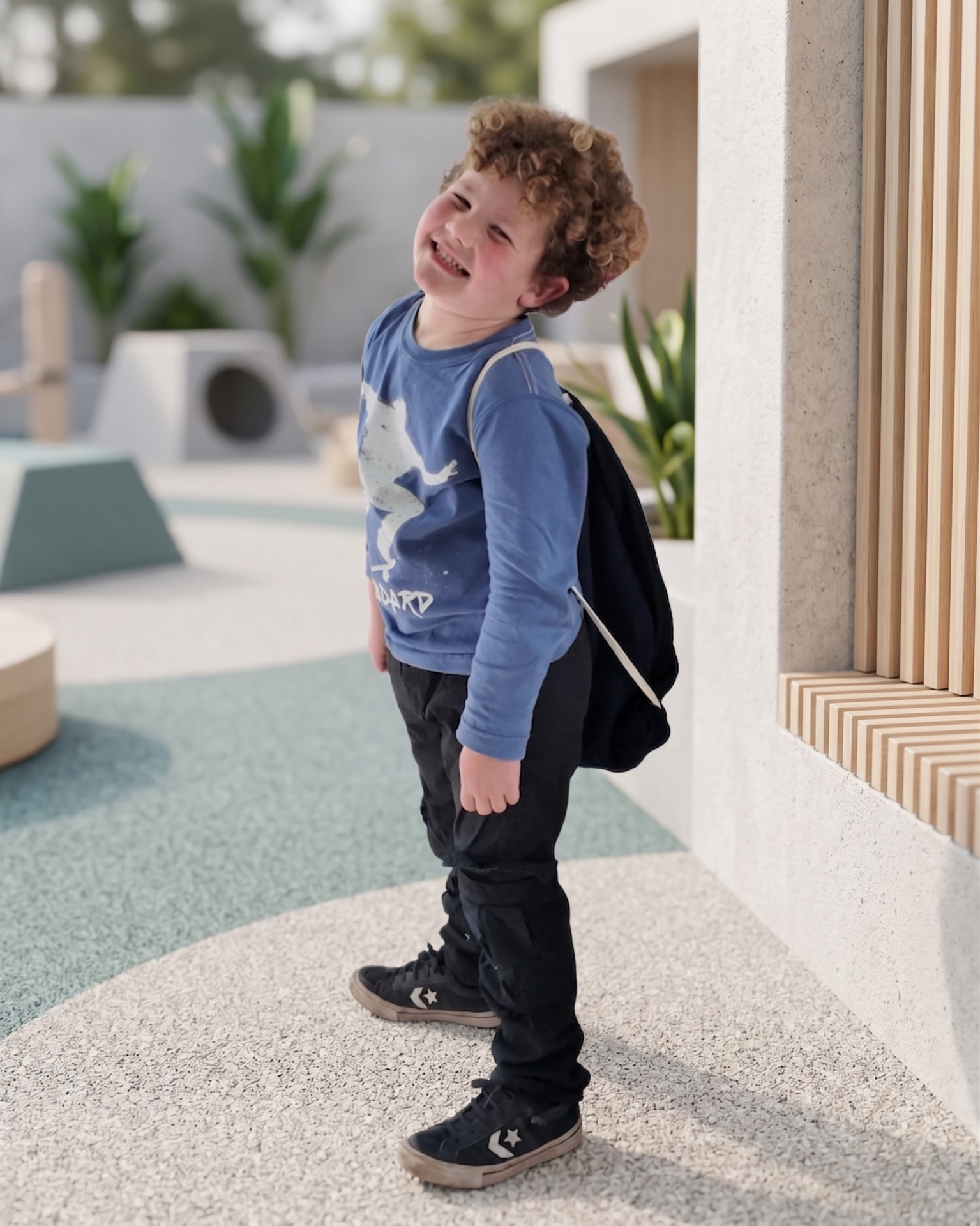 Niño llevando la mochila ZipKids